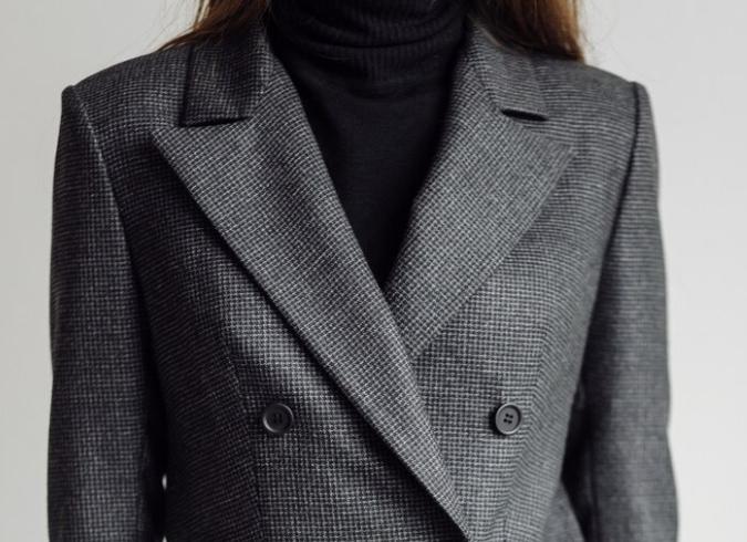 3 самых модных блейзера на весну: как их стильно носить и с чем сочетать