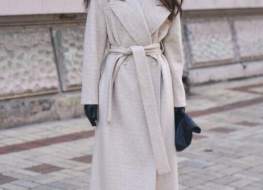 Теплые и стильные пальто для зимы: гид для женщин после 60