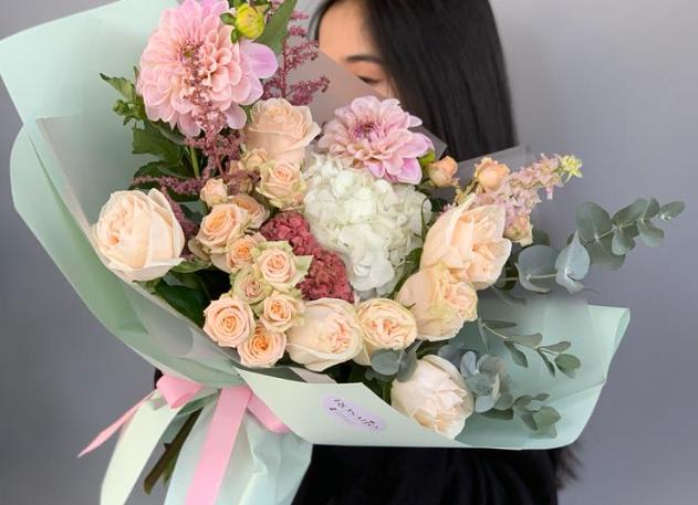 Какие цветы должны быть в букете невесты?