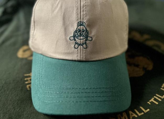 Посмотрите, как она одевается в свои 73 года. 8 советов от итальянского модельера, которые помогут выглядеть элегантно и ярко